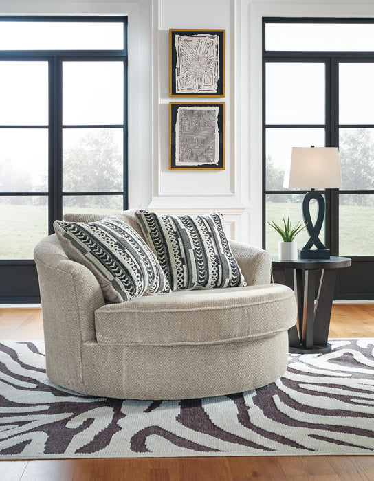 Calnita Oversized Swivel Accent Chair - US Furniture & Mattress (Waterbury,CT)*