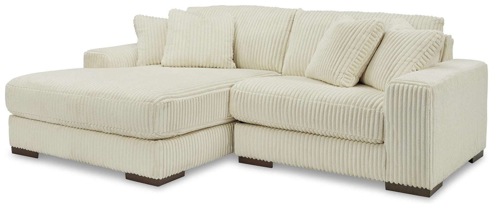 Lindyn Sectional with Chaise - US Furniture & Mattress (Waterbury,CT)*