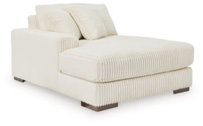 Lindyn Sectional with Chaise - US Furniture & Mattress (Waterbury,CT)*