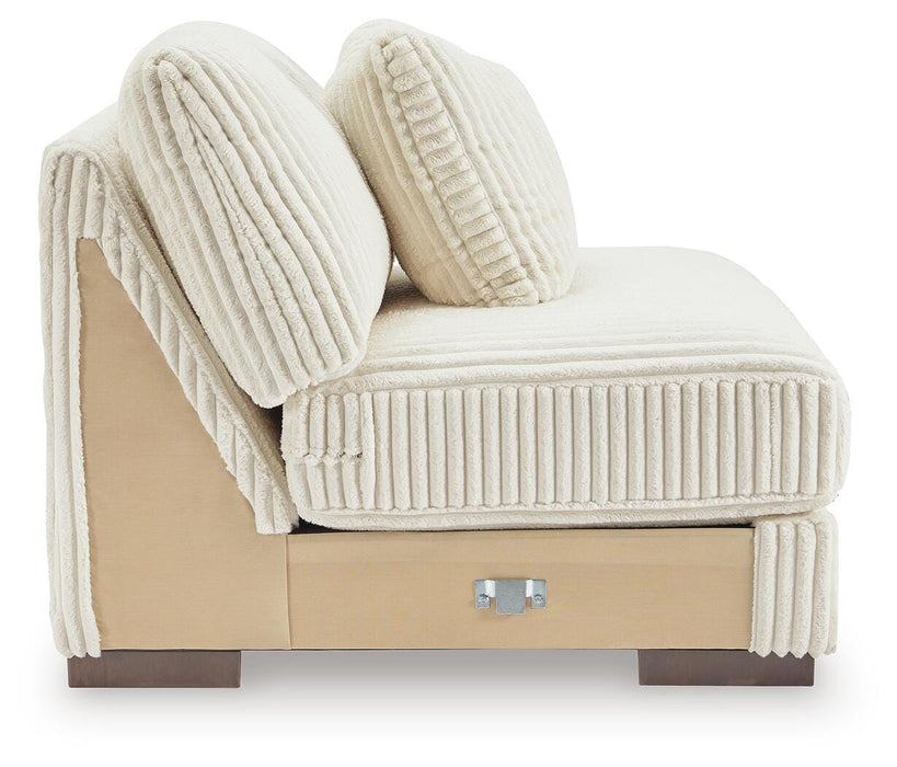 Lindyn Sectional with Chaise - US Furniture & Mattress (Waterbury,CT)*