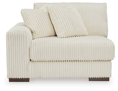 Lindyn Sectional with Chaise - US Furniture & Mattress (Waterbury,CT)*