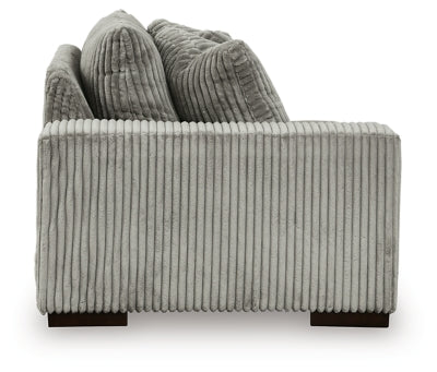 Lindyn Sectional with Chaise - US Furniture & Mattress (Waterbury,CT)*