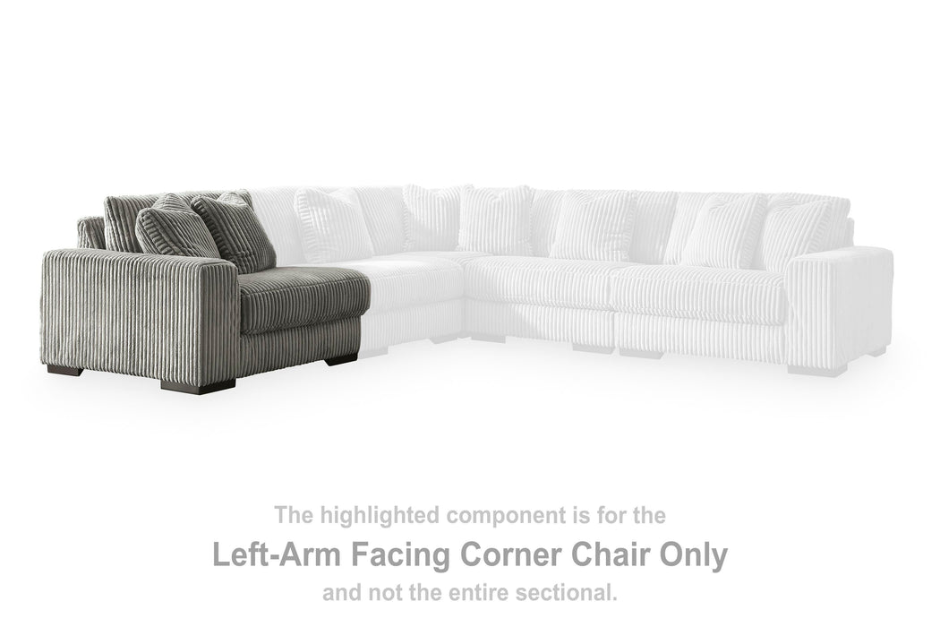 Lindyn Sectional with Chaise - US Furniture & Mattress (Waterbury,CT)*
