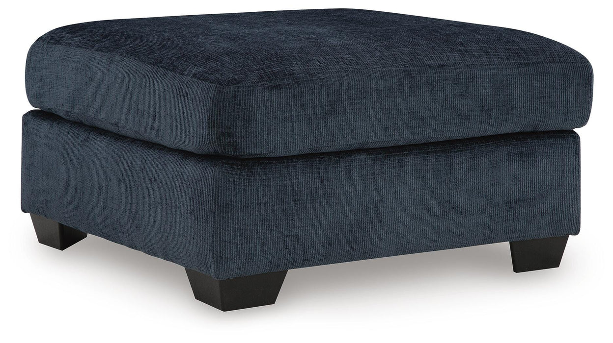 Aviemore Oversized Accent Ottoman - US Furniture & Mattress (Waterbury,CT)*