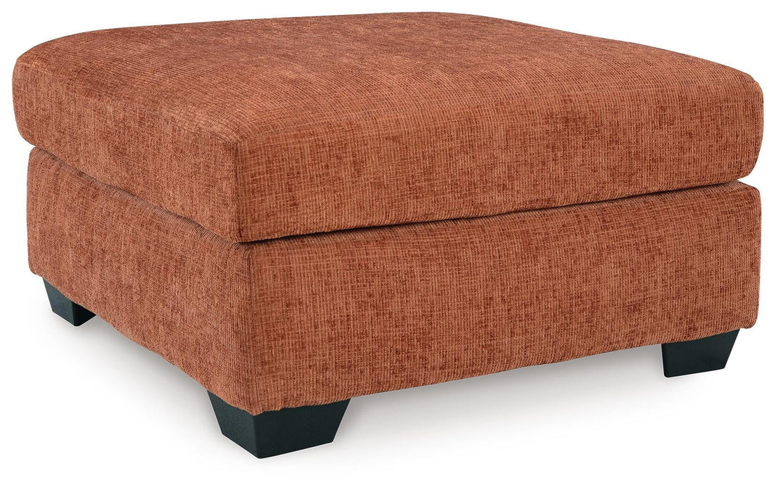 Aviemore Oversized Accent Ottoman - US Furniture & Mattress (Waterbury,CT)*