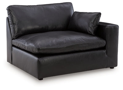 Emilia Sectional - US Furniture & Mattress (Waterbury,CT)*