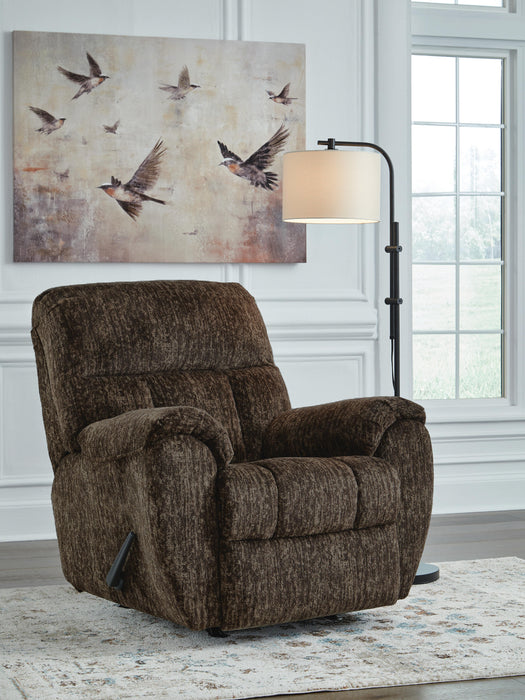 Stayfish Recliner - US Furniture & Mattress (Waterbury,CT)*