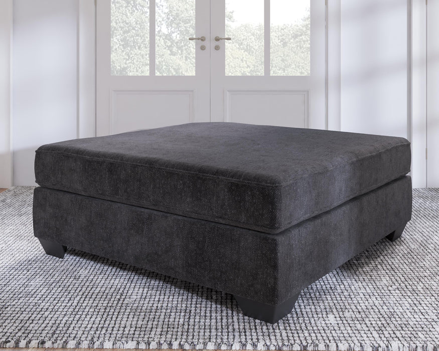 Lavernett Living Room Set - US Furniture & Mattress (Waterbury,CT)*