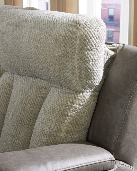 WhipLash Power Reclining Loveseat with Console - US Furniture & Mattress (Waterbury,CT)*