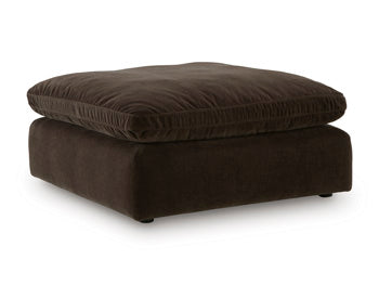Maxton Heights Oversized Accent Ottoman - US Furniture & Mattress (Waterbury,CT)*