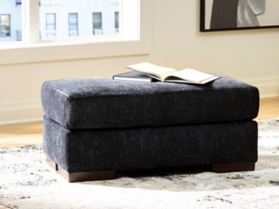 Whitmore Manor Ottoman - US Furniture & Mattress (Waterbury,CT)*