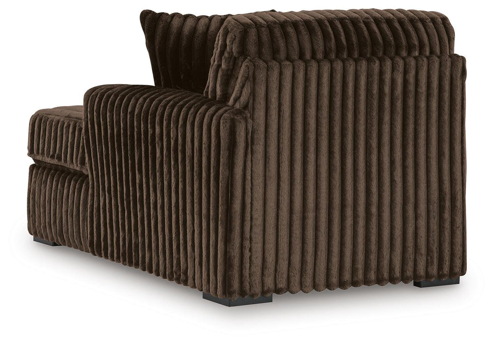 Midnight-Madness Sectional with Chaise - US Furniture & Mattress (Waterbury,CT)*