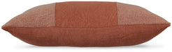 Dovinton Pillow (Set of 4) - US Furniture & Mattress (Waterbury,CT)*