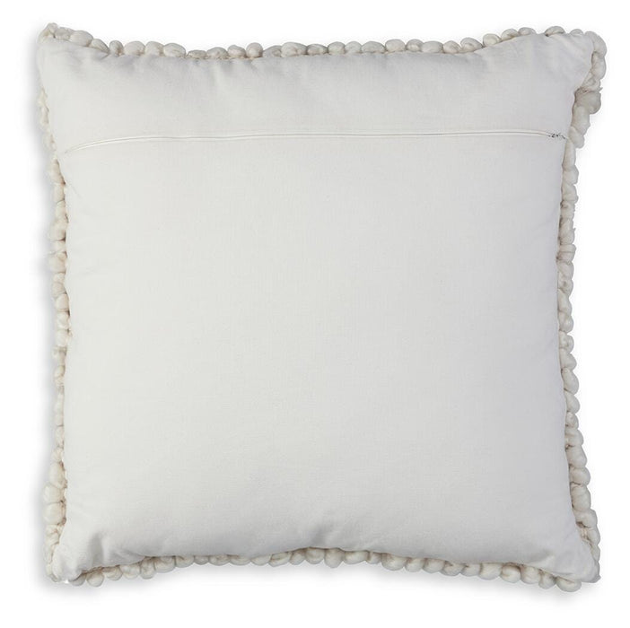 Aavie Pillow - US Furniture & Mattress (Waterbury,CT)*