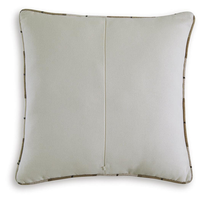 Godricton Pillow (Set of 4) - US Furniture & Mattress (Waterbury,CT)*