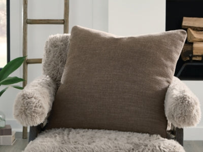 Brockbert Pillow (Set of 4) - US Furniture & Mattress (Waterbury,CT)*