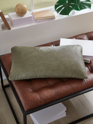 Danvale Pillow (Set of 4) - US Furniture & Mattress (Waterbury,CT)*