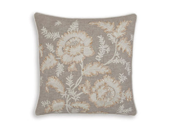 Viveka Pillow (Set of 4) - US Furniture & Mattress (Waterbury,CT)*