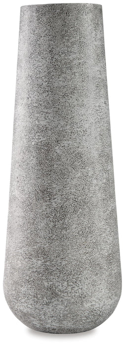Fynn Vase - US Furniture & Mattress (Waterbury,CT)*