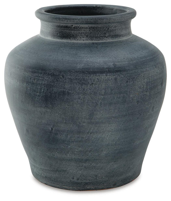 Meadie Vase - US Furniture & Mattress (Waterbury,CT)*