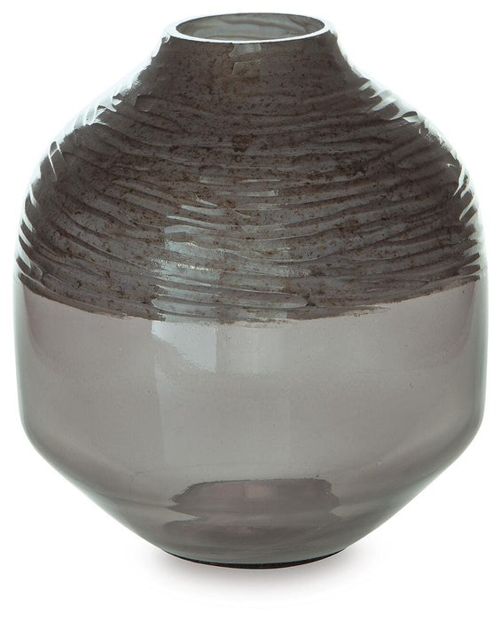 Harpwick Vase - US Furniture & Mattress (Waterbury,CT)*