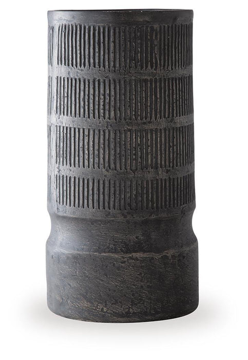 Beninworth Vase - US Furniture & Mattress (Waterbury,CT)*