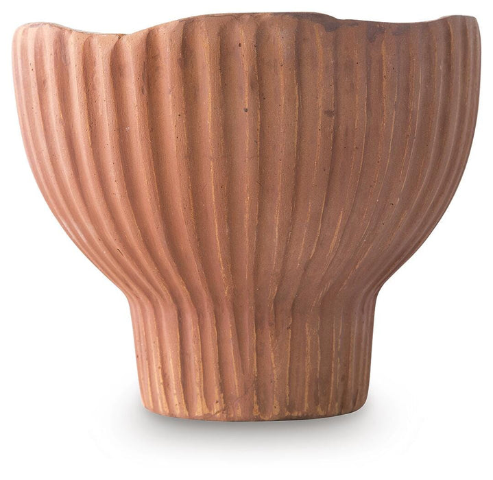 Orban Vase - US Furniture & Mattress (Waterbury,CT)*