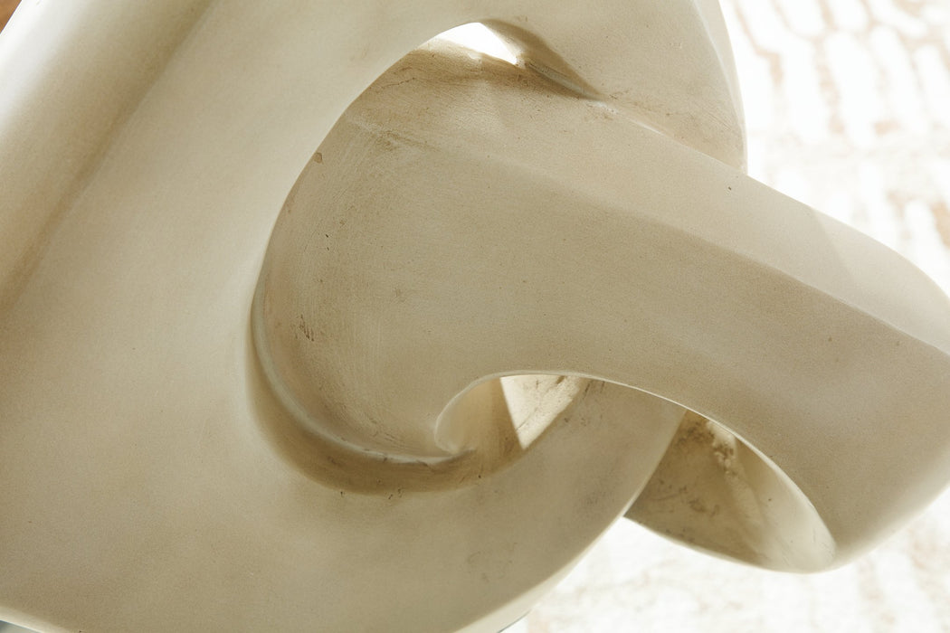 Feebs Sculpture - US Furniture & Mattress (Waterbury,CT)*