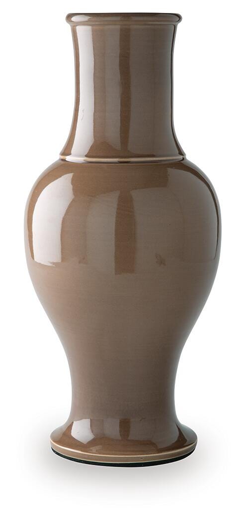 Tillmer Vase - US Furniture & Mattress (Waterbury,CT)*