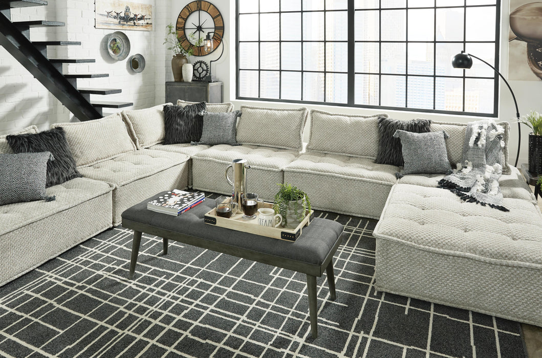 Bales Accent Chair - US Furniture & Mattress (Waterbury,CT)*