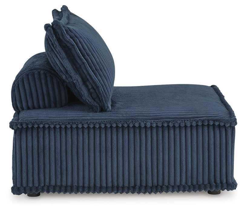 Bales Accent Chair - US Furniture & Mattress (Waterbury,CT)*