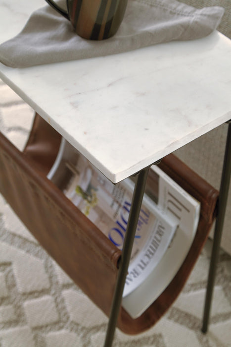 Etanbury Accent Table - US Furniture & Mattress (Waterbury,CT)*