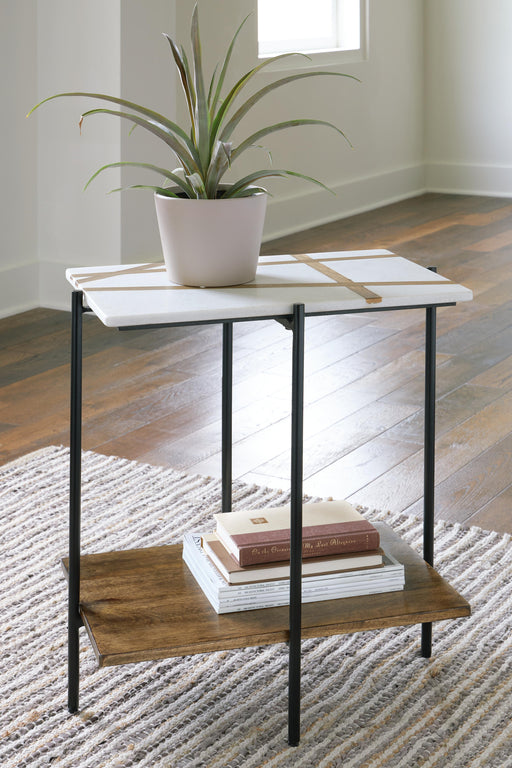 Braxmore Accent Table - US Furniture & Mattress (Waterbury,CT)*