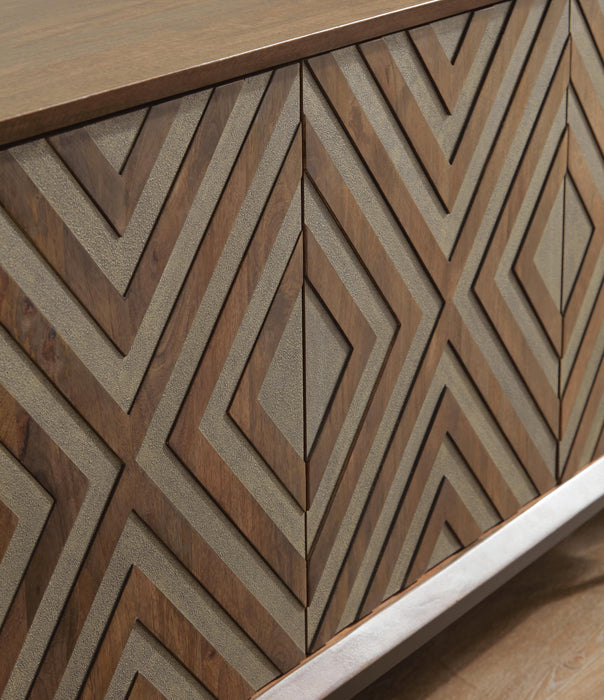 Dreggan Accent Cabinet - US Furniture & Mattress (Waterbury,CT)*