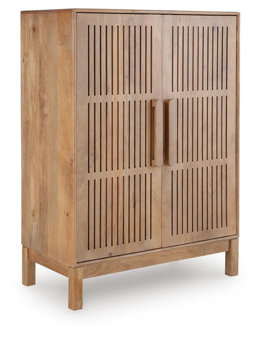 Pellamour Bar Cabinet - US Furniture & Mattress (Waterbury,CT)*