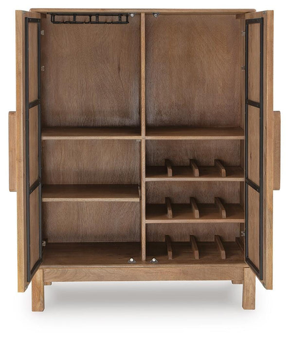 Pellamour Bar Cabinet - US Furniture & Mattress (Waterbury,CT)*