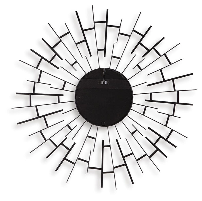 Garrenworth Accent Mirror - US Furniture & Mattress (Waterbury,CT)*