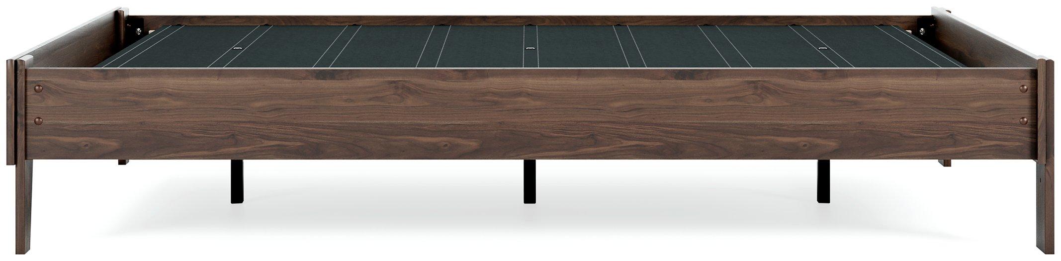 Calverson Bed - US Furniture & Mattress (Waterbury,CT)*