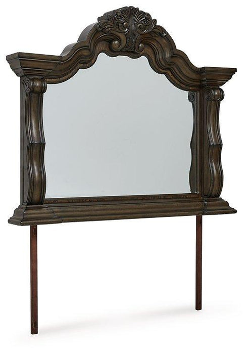 Maylee Dresser and Mirror