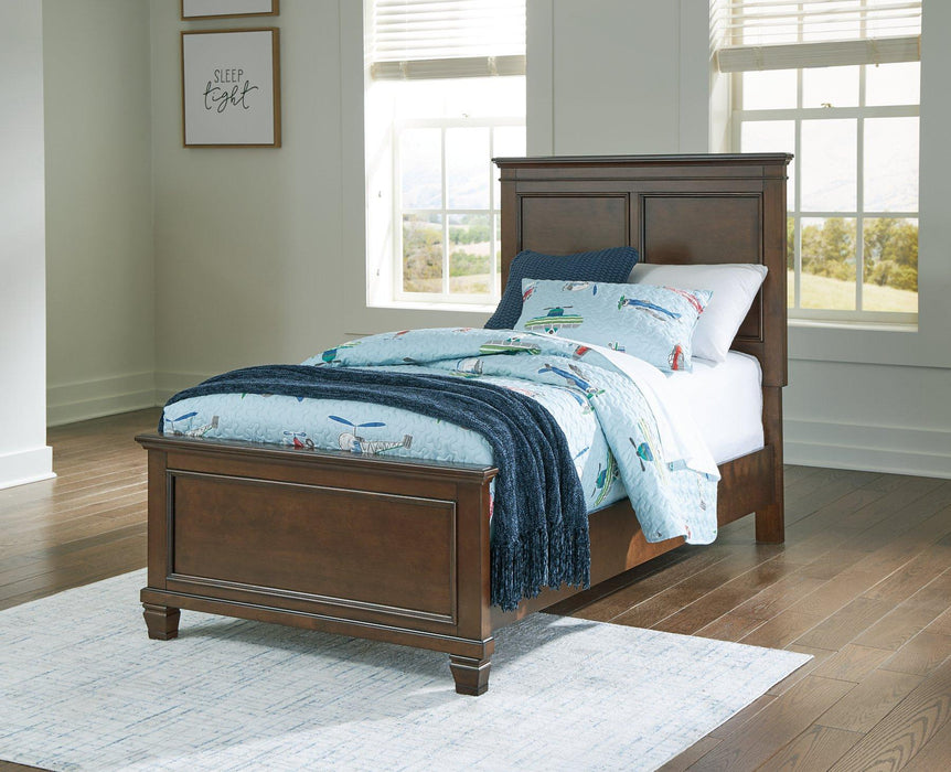 Danabrin Bed - US Furniture & Mattress (Waterbury,CT)*