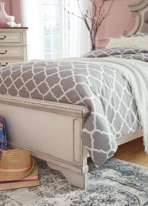 Realyn Upholstered Bed - US Furniture & Mattress (Waterbury,CT)*