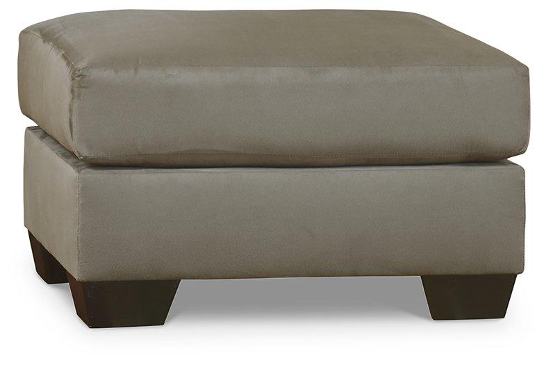 Darcy Ottoman - US Furniture & Mattress (Waterbury,CT)*