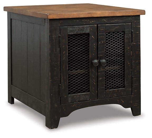 Valebeck End Table Set - US Furniture & Mattress (Waterbury,CT)*