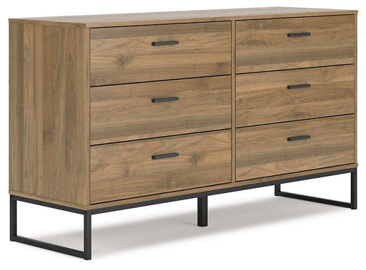 Deanlow Dresser - US Furniture & Mattress (Waterbury,CT)*