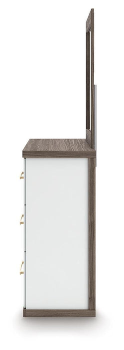Kendanport Dresser and Mirror - US Furniture & Mattress (Waterbury,CT)*