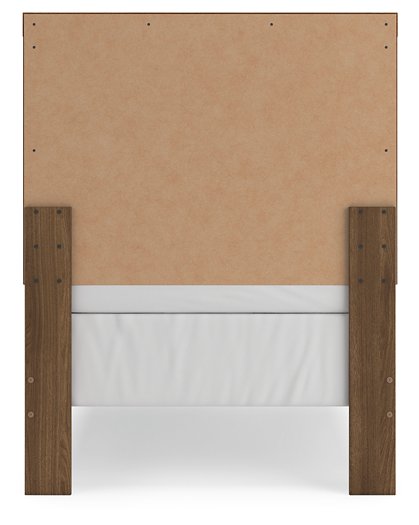 Broachmyn Bed - US Furniture & Mattress (Waterbury,CT)*