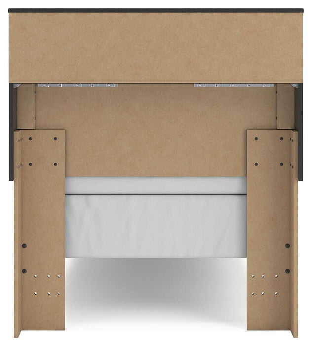 Broachmyn Bed - US Furniture & Mattress (Waterbury,CT)*