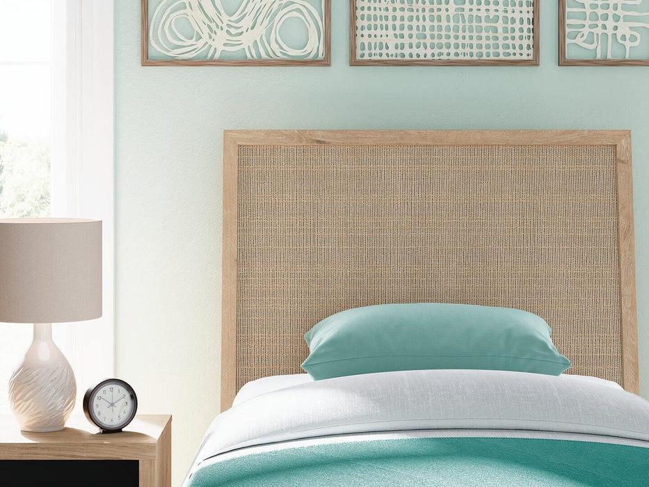Cielden Bed - US Furniture & Mattress (Waterbury,CT)*