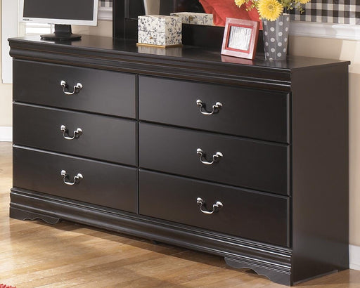 Huey Vineyard Dresser - US Furniture & Mattress (Waterbury,CT)*