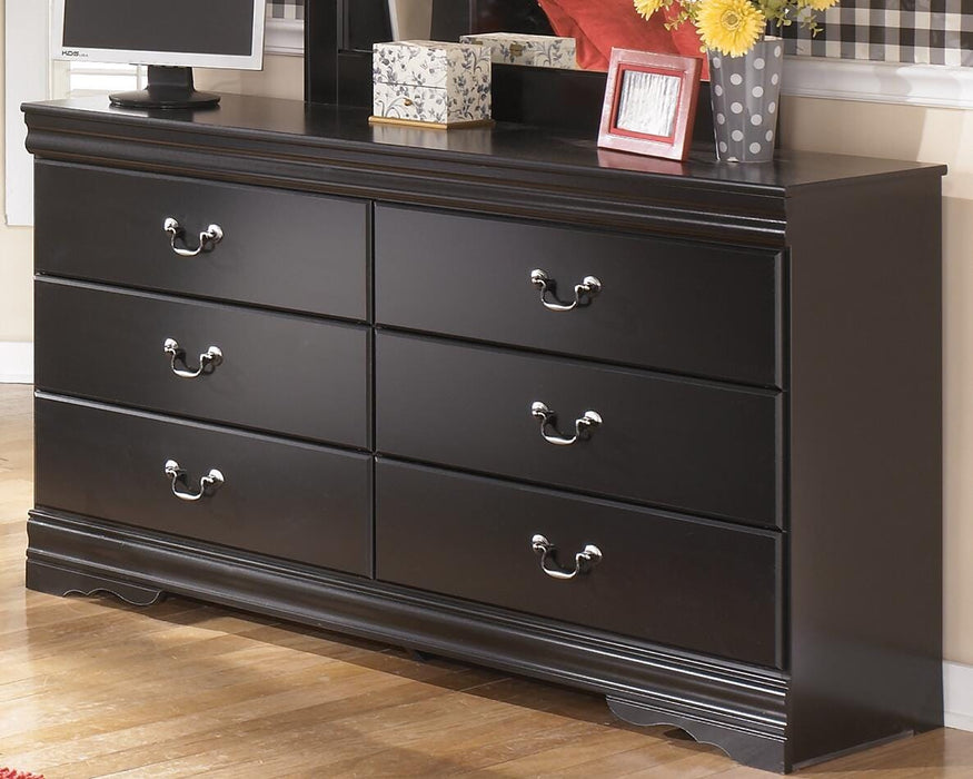 Huey Vineyard Dresser - US Furniture & Mattress (Waterbury,CT)*